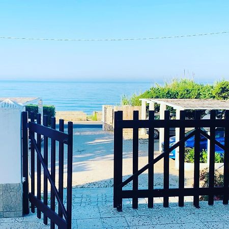 Bed and Breakfast Mare Chiaro Torre Vado Esterno foto