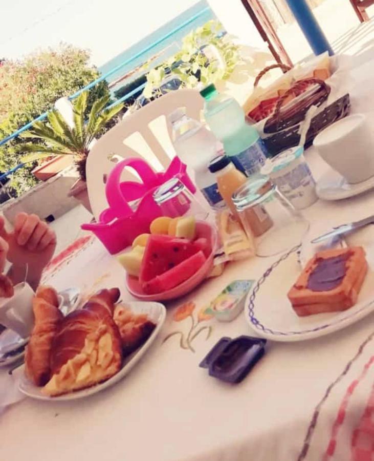 Bed and Breakfast Mare Chiaro Torre Vado Esterno foto