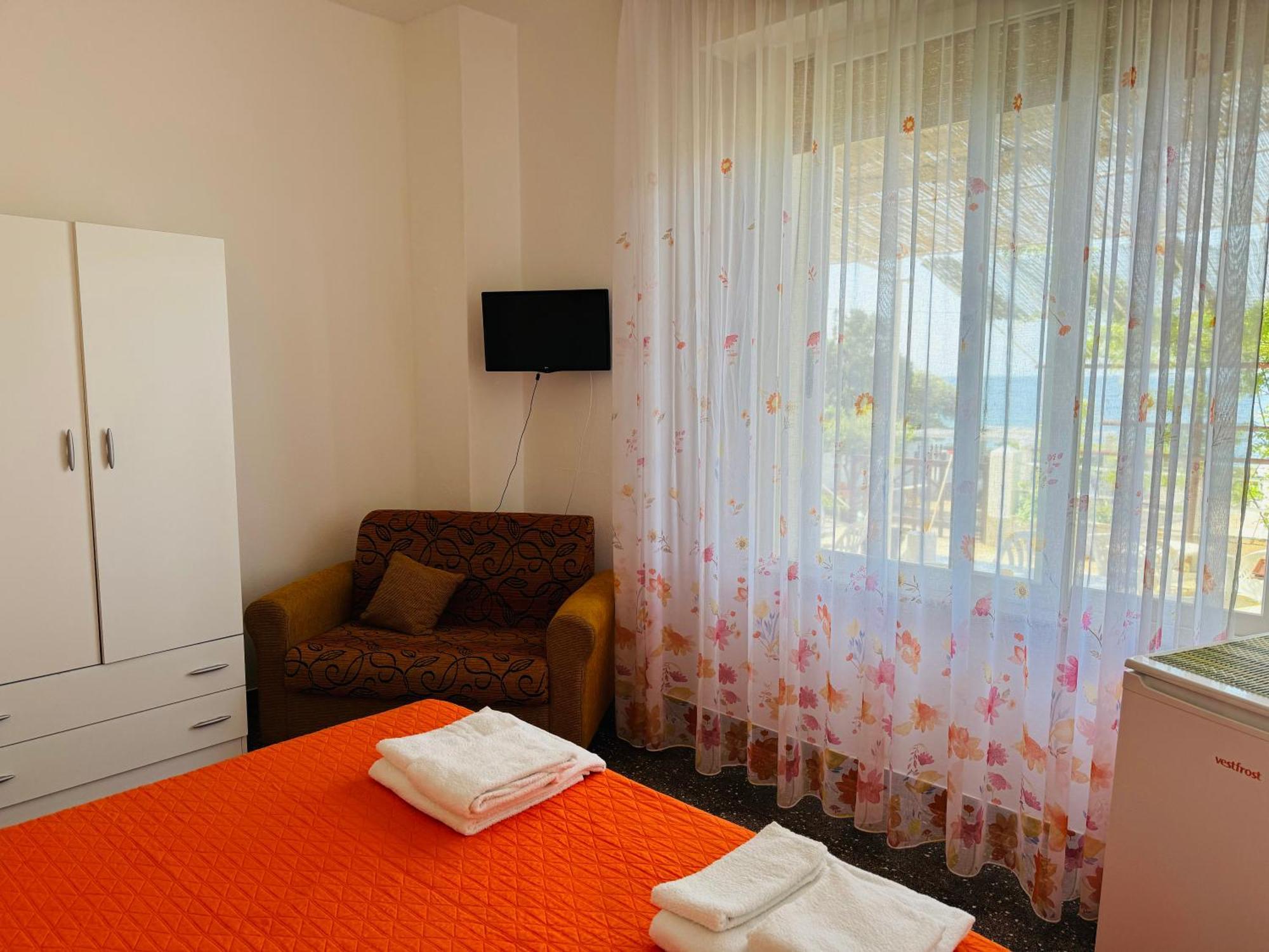 Bed and Breakfast Mare Chiaro Torre Vado Esterno foto