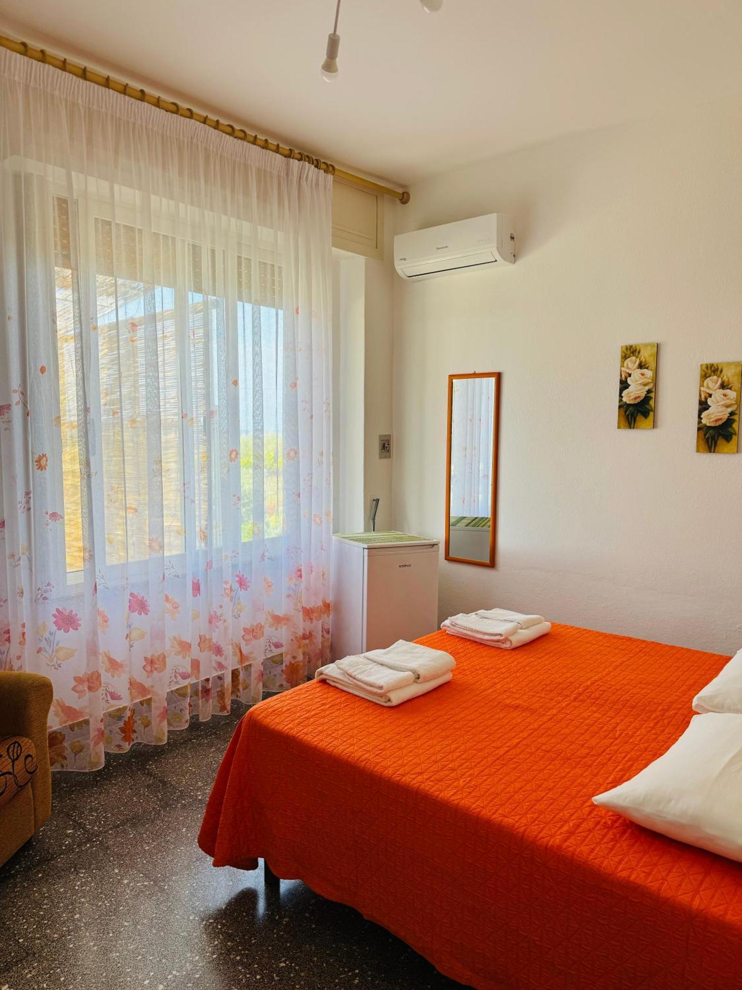 Bed and Breakfast Mare Chiaro Torre Vado Esterno foto