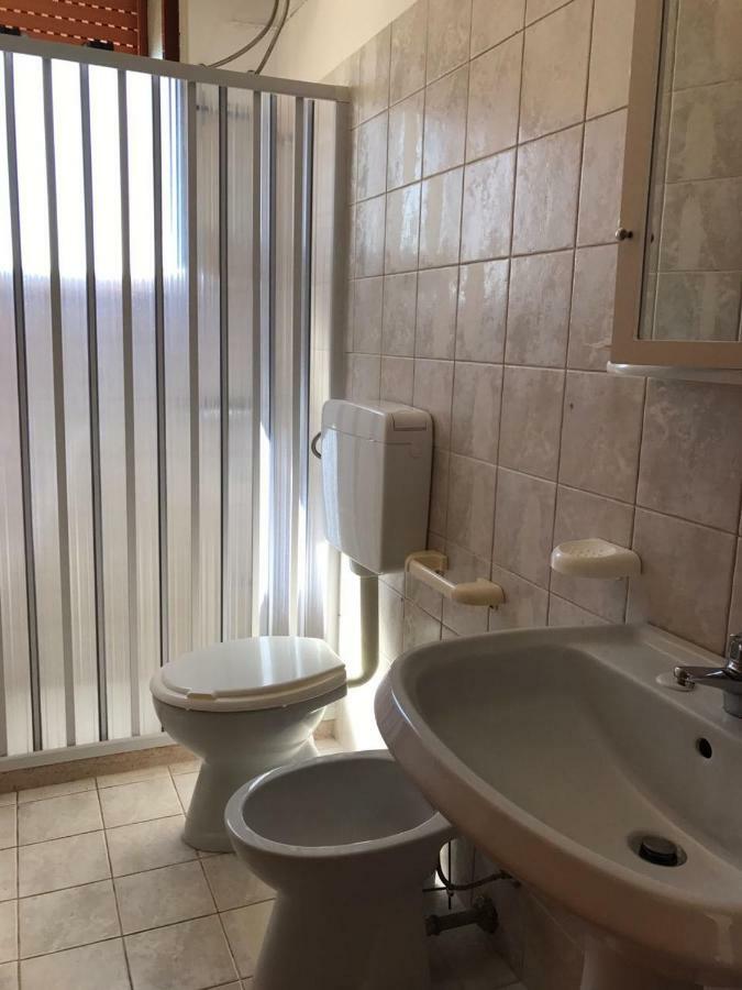 Bed and Breakfast Mare Chiaro Torre Vado Esterno foto